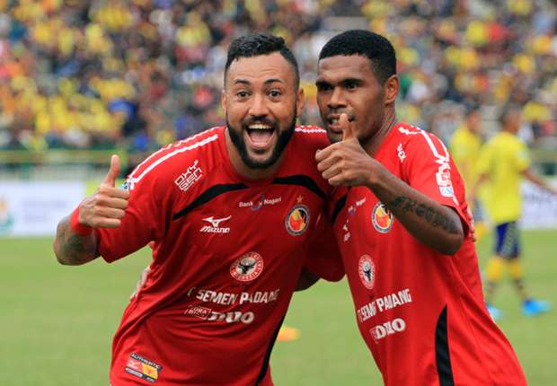 Semen Padang FC Ukir Kemenangan Atas Arema FC