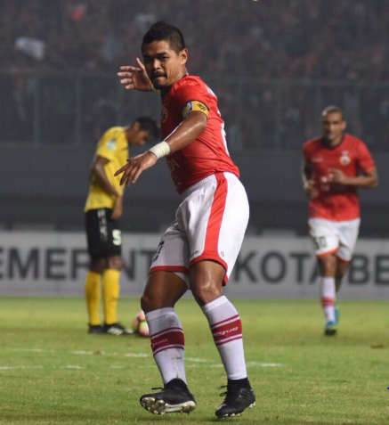 Persija Jakarta Kirim Semen Padang FC ke Zona Merah