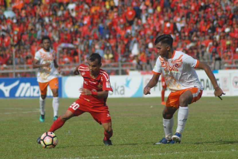 Semen Padang FC Menangi Laga 'Final' Lawan Perseru