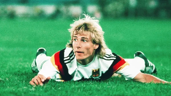 Jurgen Klinsmann raja diving Jerman