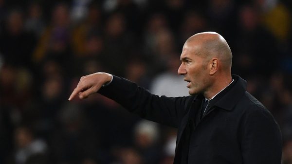 Zinedine Zidane dikaitkan dengan Manchester United