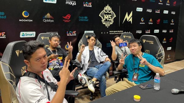 Tim MLBB Media Indonesia Juara Turnamen Media di M5